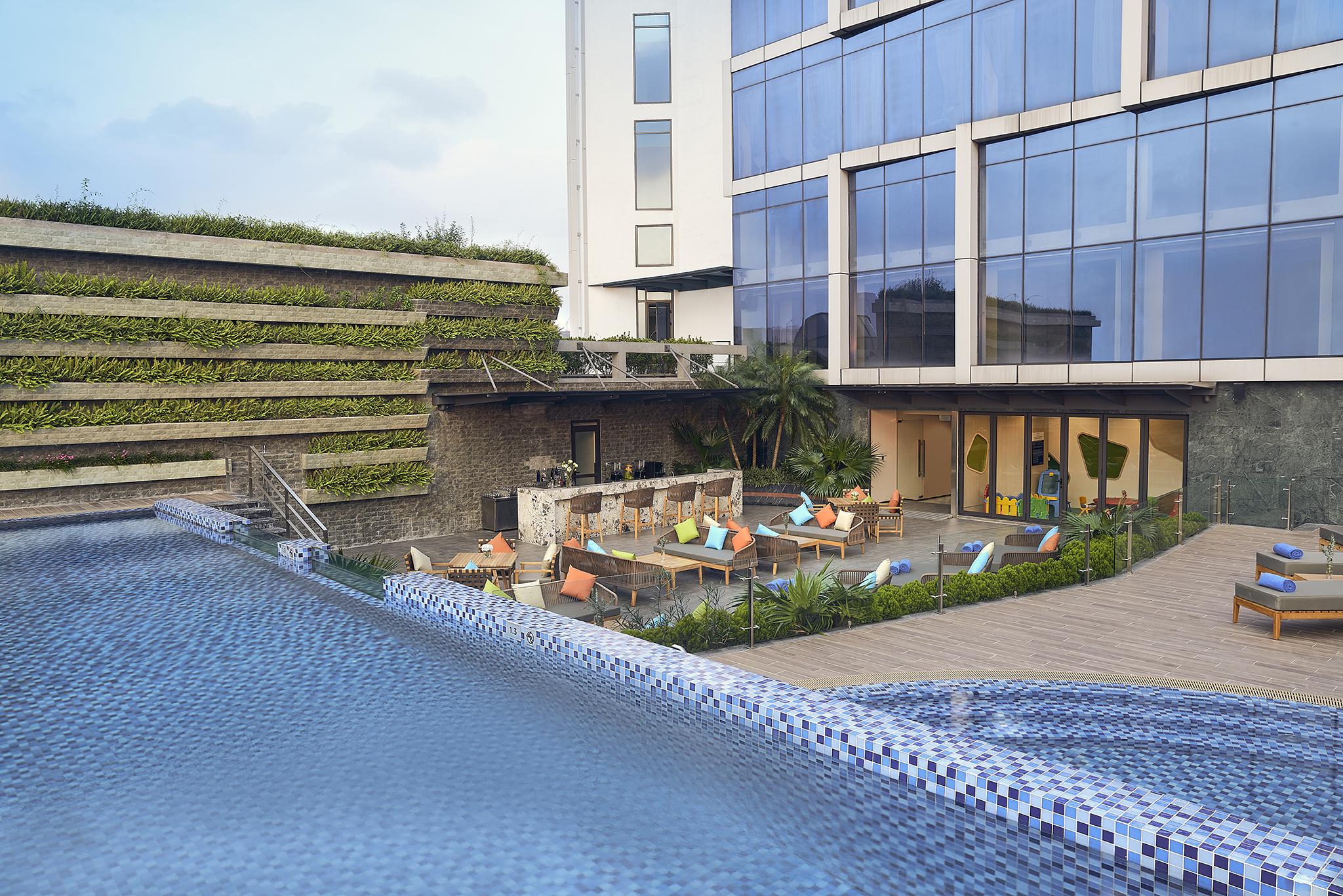 Novotel Hanoi Thai Ha Zewnętrze zdjęcie